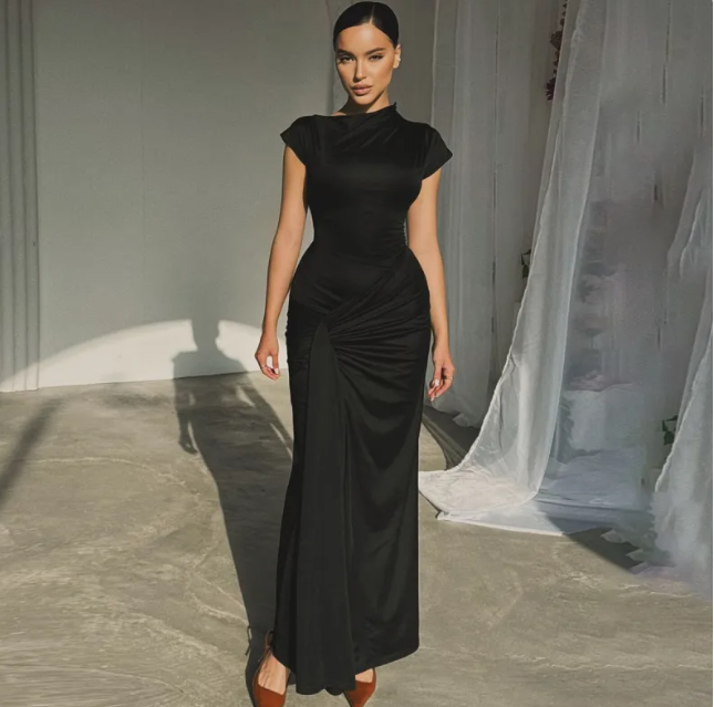 Vestido Midi Plisado detalle