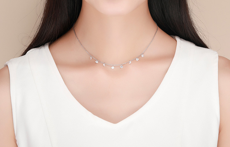 Collar Minimalista con Inicial Personalizada — Plata
